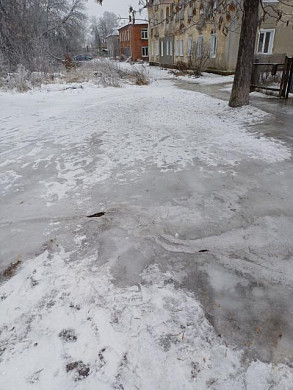 В Юрьевце появился никому ненужный каток